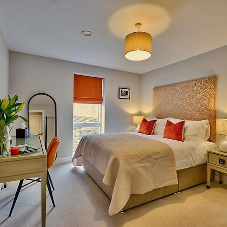 Lambert House Apartment Harrogate Bagian luar foto
