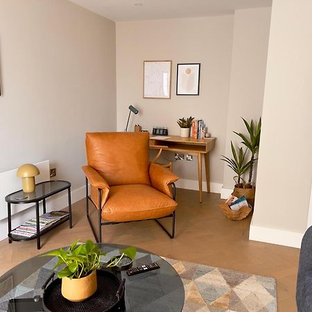 Lambert House Apartment Harrogate Bagian luar foto