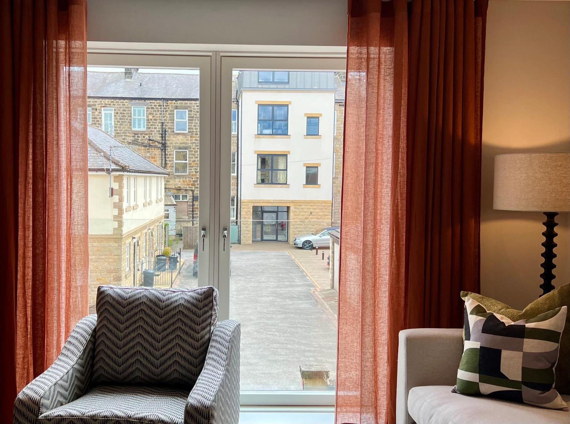 Lambert House Apartment Harrogate Bagian luar foto